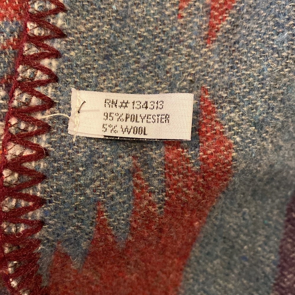 Nwot southwestern style wrap - Picture 5 of 5
